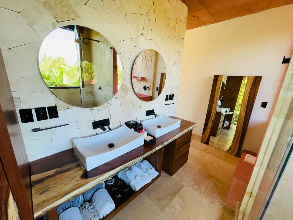 JUNIOR SUITE PARTIAL OCEAN VIEW KING BED Room, Tago Tulum by G Hotels, Cancun Area