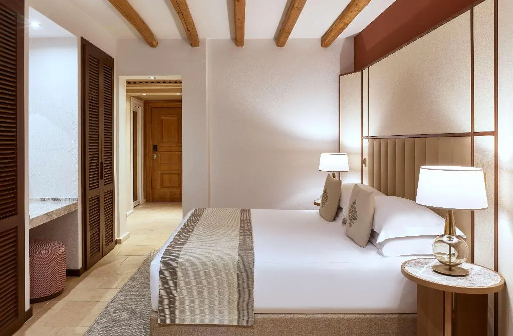 JUNIOR SUITE KING SIZE BED Room, Conrad Chia Laguna Sardinia, Cagliari