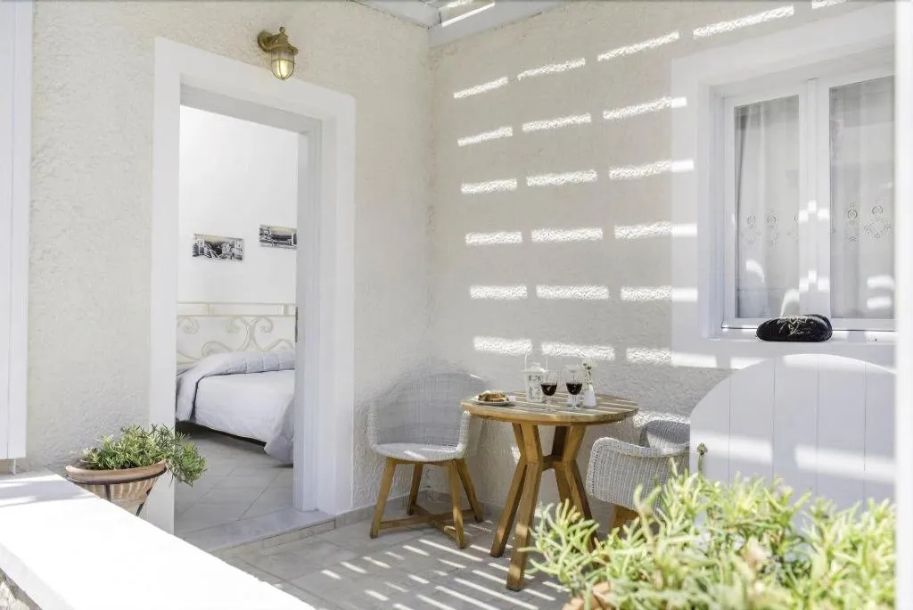 Room, Makris Beach Hotel, Santorini