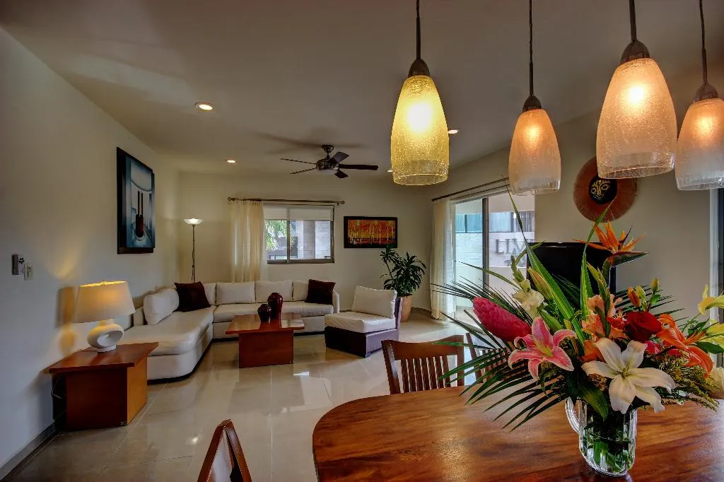 APARTMENT SUPERIOR CITY VIEW Room, Riviera Maya Suites, Playa Del Carmen
