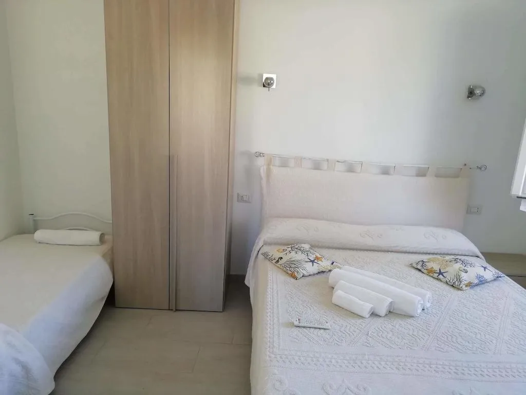 Room, Al Mare Da Francesca, Olbia