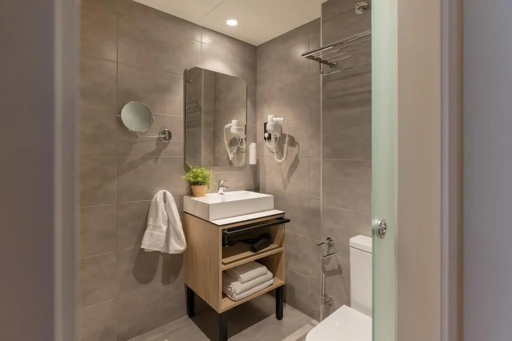 APARTMENT WITH BALCONY Room, Libere Barcelona Sant Antoni, Barcelona