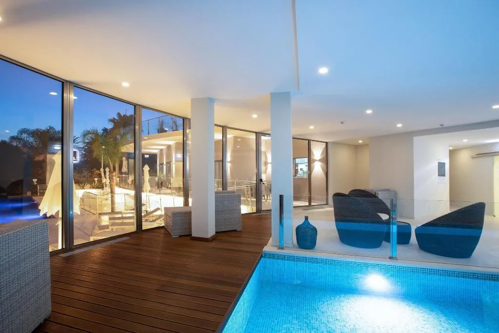 Sports and Entertainment, Caneiros Luxury House & Suites, Algarve