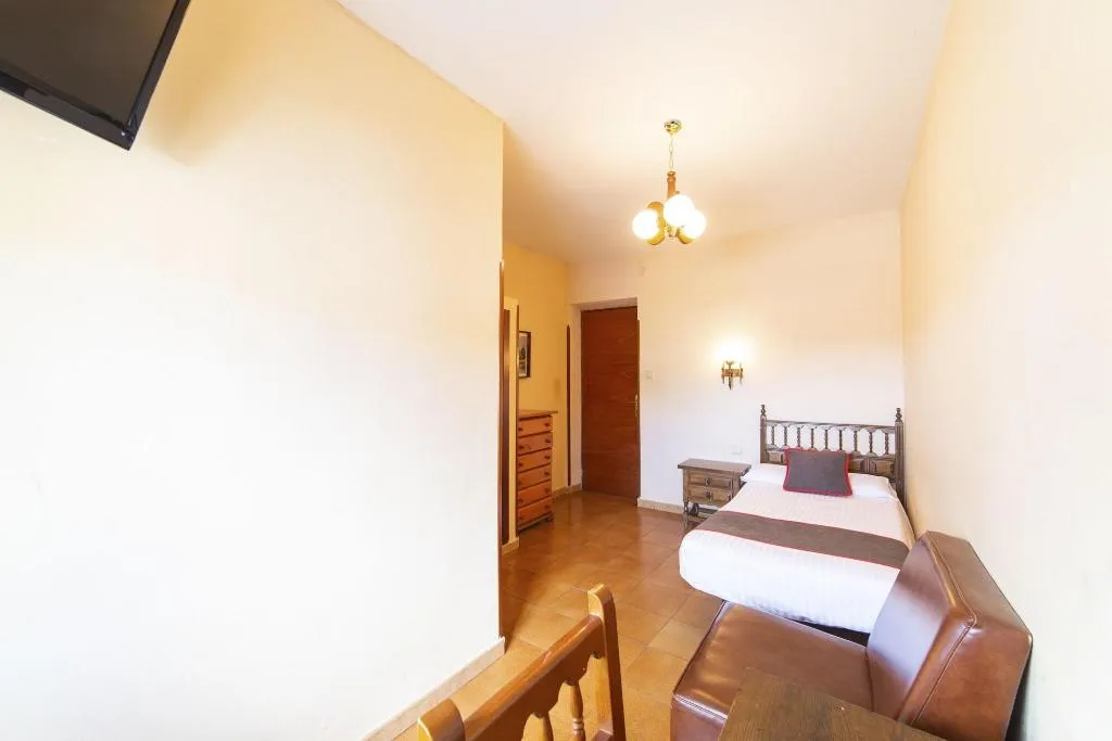 Room, Hotel Mavi, Madrid