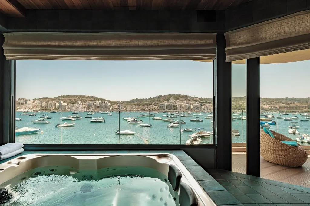 Room, Damare Resort & Spa, Malta