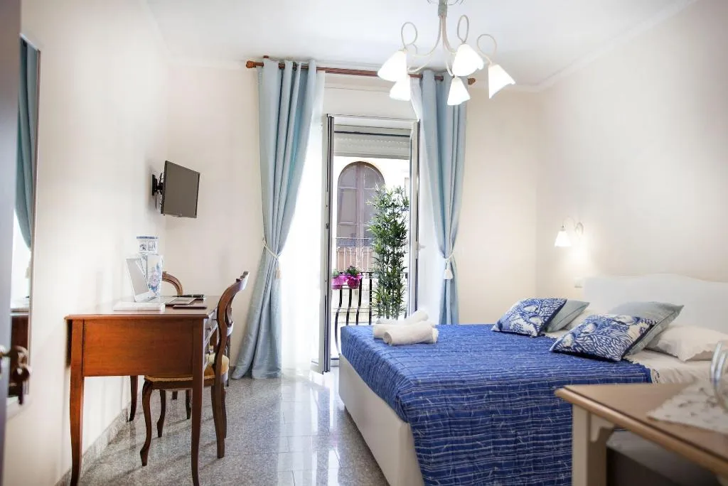 Room, B&B Veronica's, Taormina