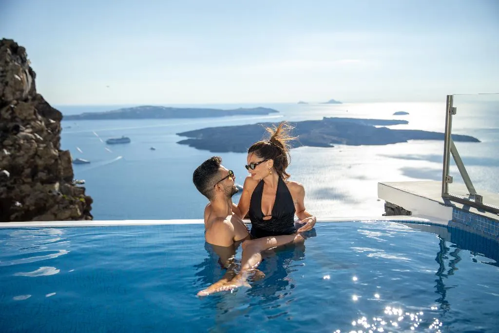 SUITE STANDARD Room, Pegasus Suites & Spa, Santorini