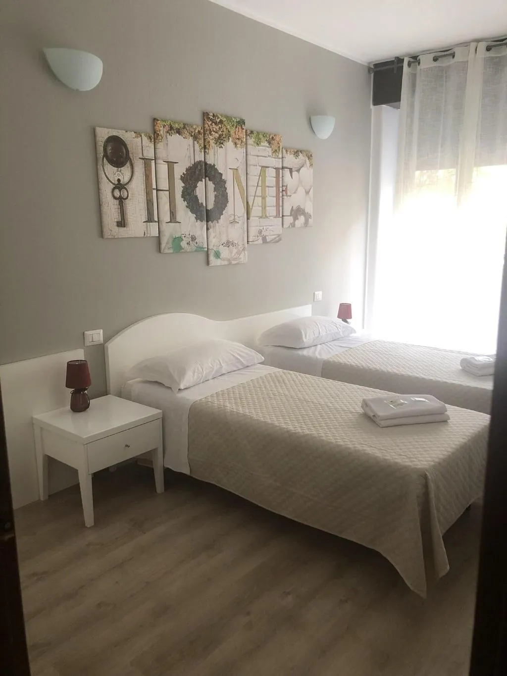 General view, Guest House Brianza Room, Milan