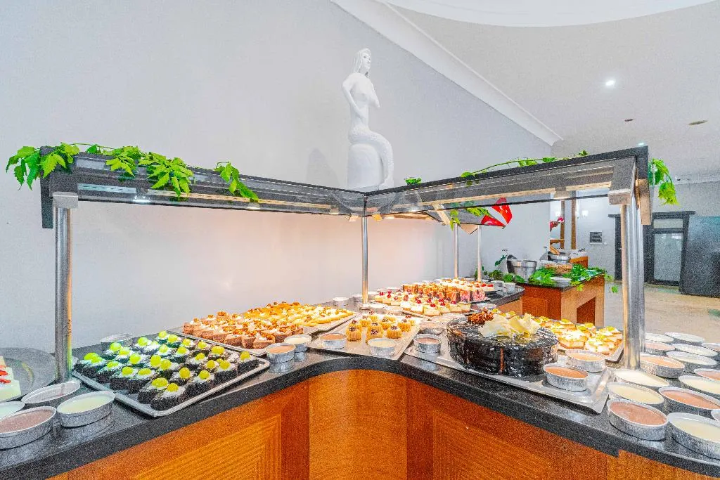Restaurant, Grand Bahama Beach Hotel, Antalya