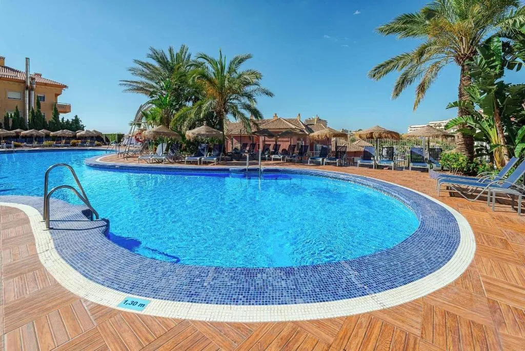 Pool, Hotel Spa Benalmádena Palace, Costa Del Sol