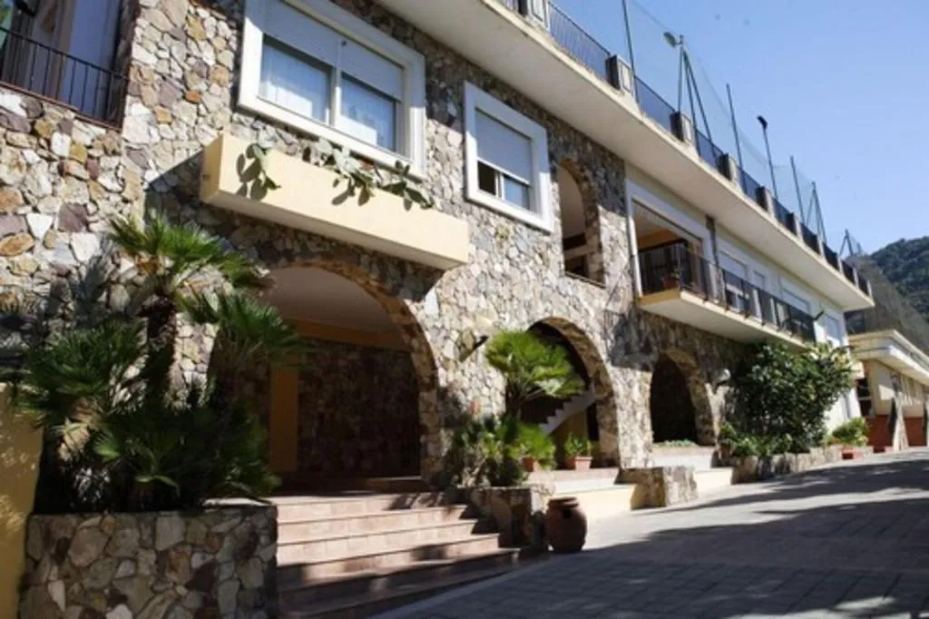 General view, Hotel Villaggio Capo Alaua, Catania