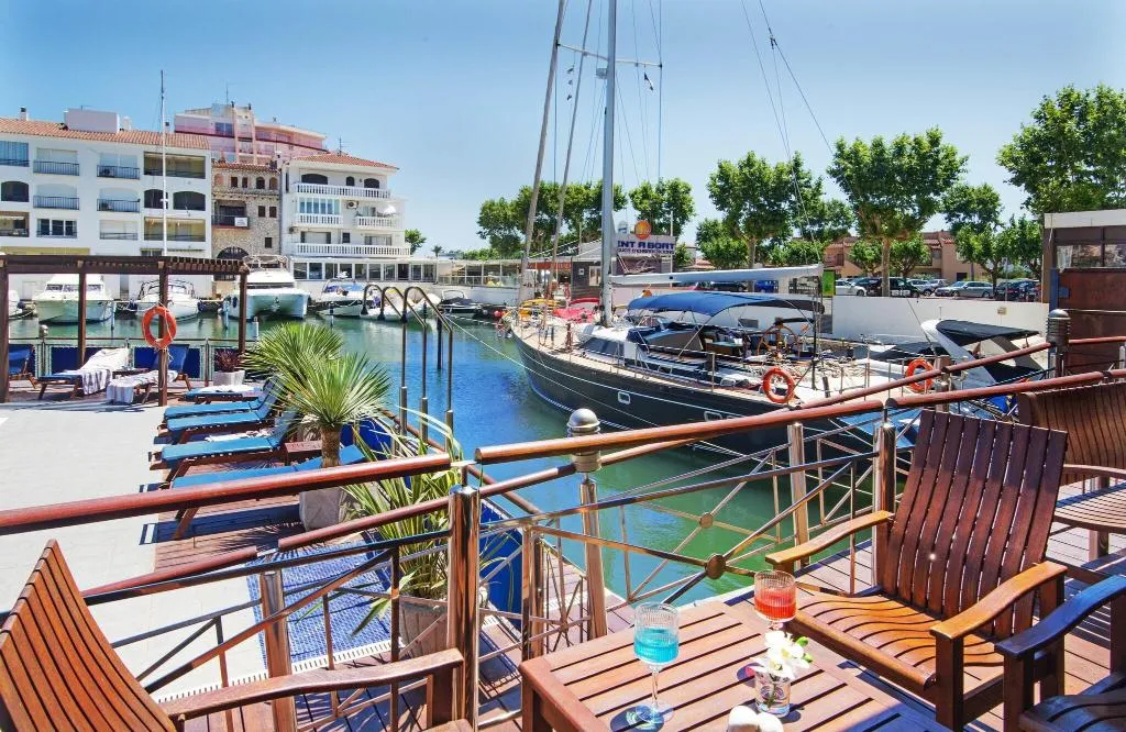 Bar, Hotel Port Salins by Pierre & Vacances, Costa Brava