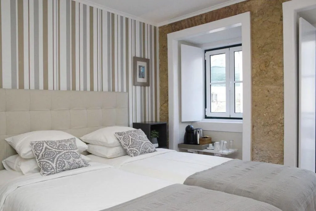 Room, Flores Guest House, Lisbon