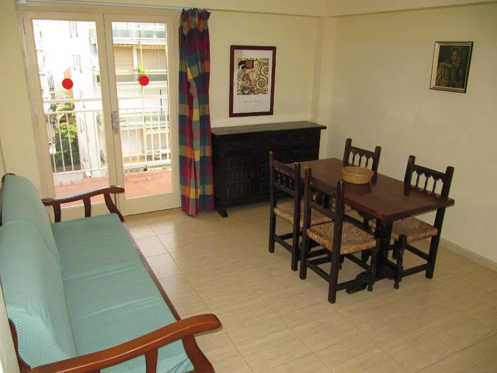 APARTMENT CAPACITY 6 Room, Flandria, Costa Dorada