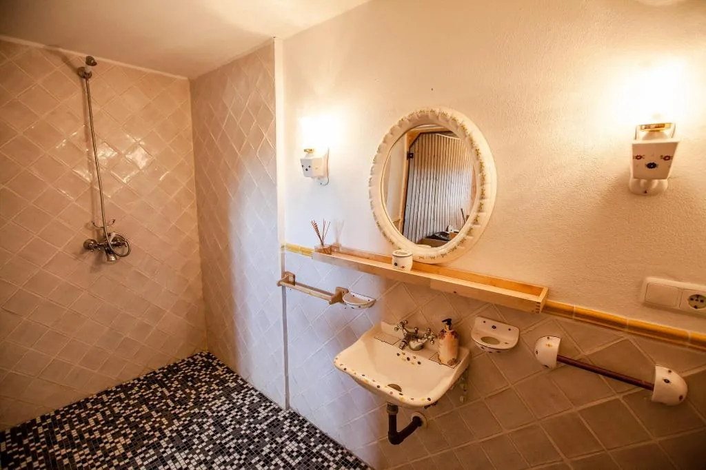 Room, The Urban Villa, Costa Del Sol