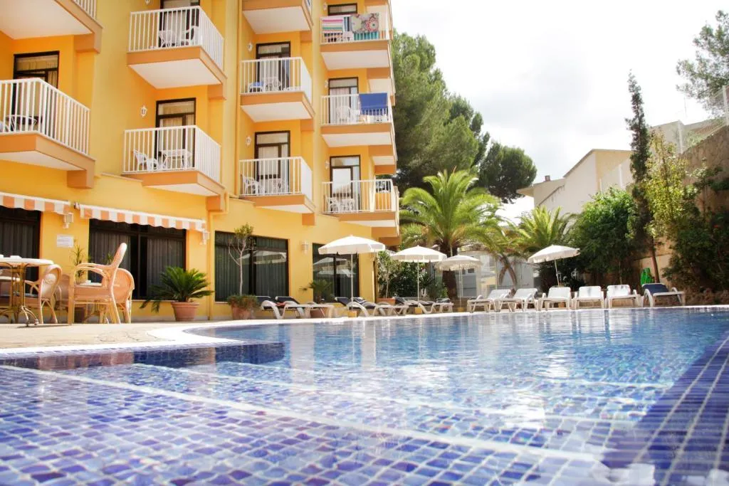 Pool, Hotel Morlans, Majorca