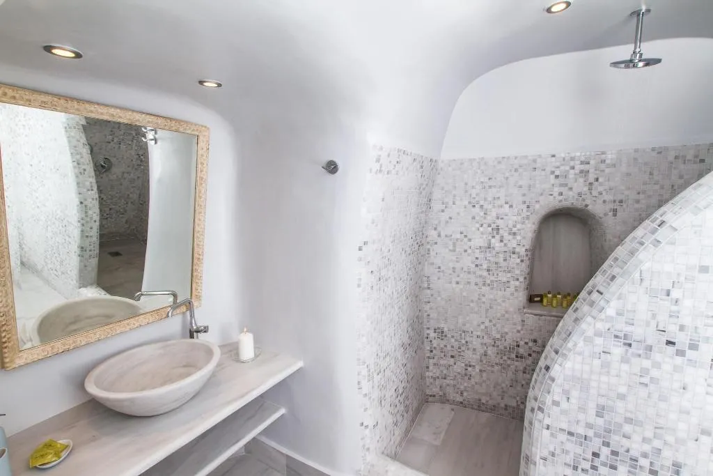 CAVE SEA VIEW HONEYMOON Room, Oia Mare Villas, Santorini