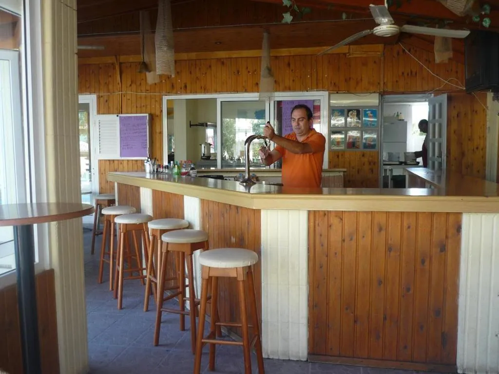 Bar, Simple Hotel Hersonissos Sun, Crete