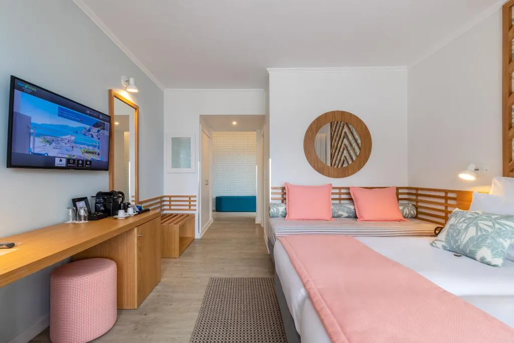 Double or Twin DELUXE SEA VIEW Room, Aqua Natura Bay, Madeira