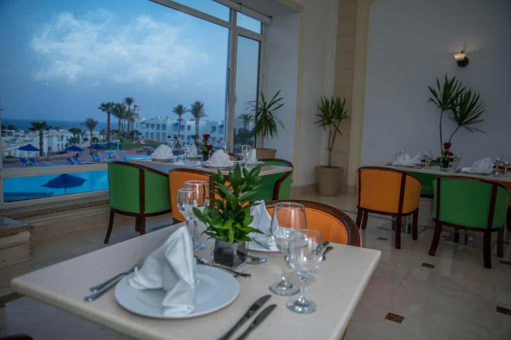 Restaurant, Renaissance Sharm El Sheikh Golden View Beach Rest, Red Sea Riviera