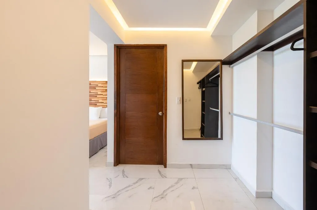 Room SUPERIOR KING BED Room, Marvic Hotel, Playa Del Carmen