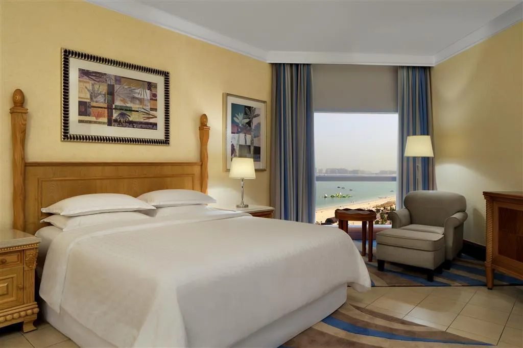 General view, Sheraton Jumeirah Beach Resort, Dubai