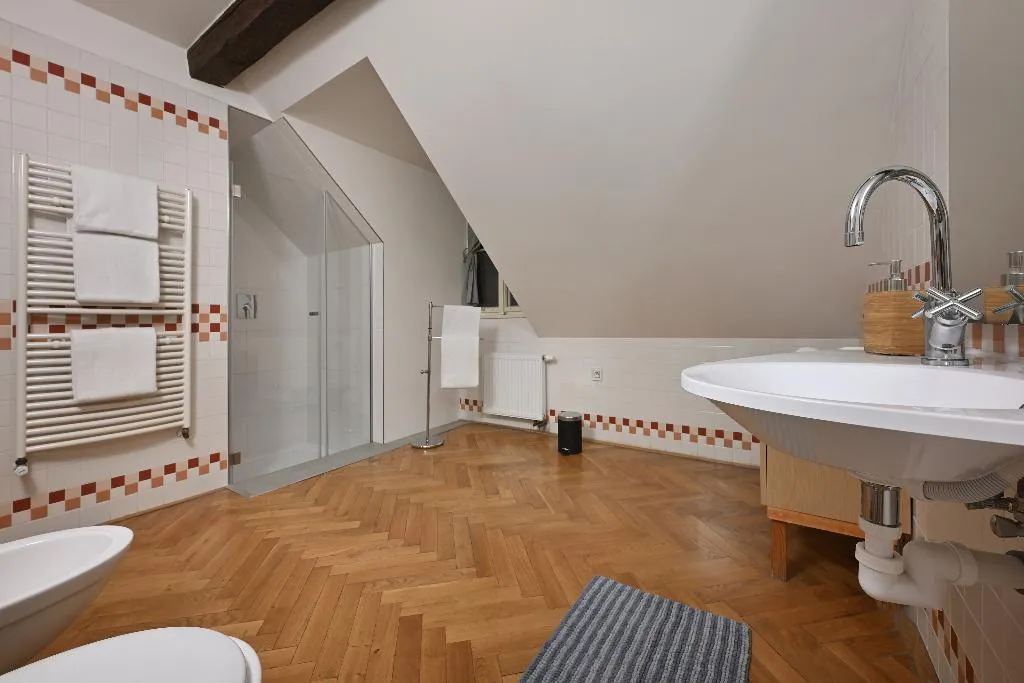 APARTMENT THREE BEDROOMS Room, Boutique Apartments White Swan, Prague
