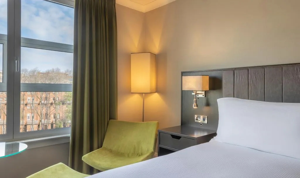 DOUBLE STANDARD Room, Hilton Dublin Charlemont, Dublin