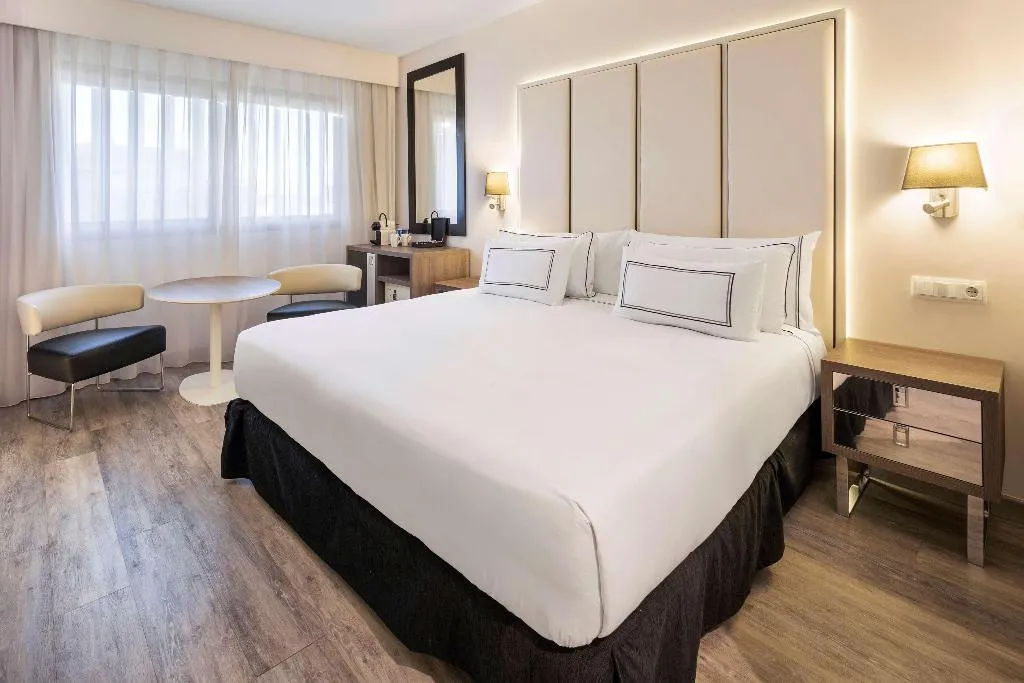 Room STANDARD Room, Melia Lebreros, Seville