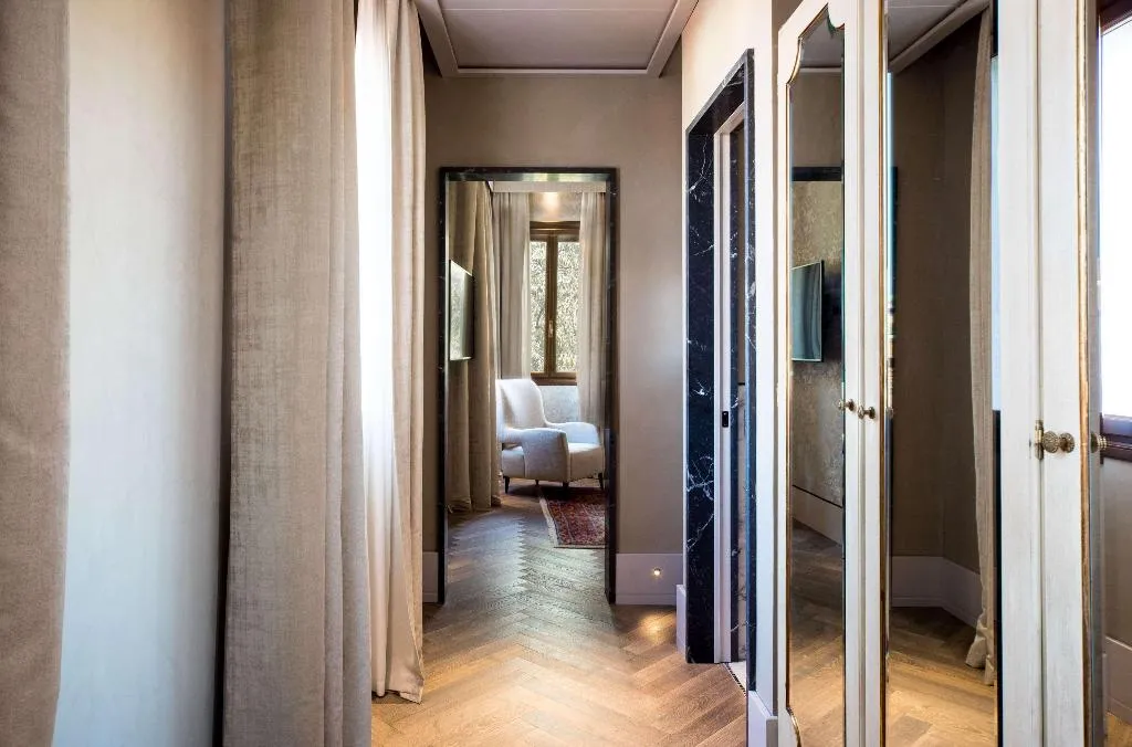 Room, NH Collection Venezia Grand Hotel Palazzo dei Dogi, Venice