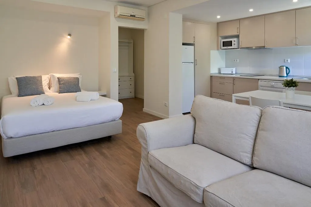 Room, Legacy Suites & Apartments Albufeira Al, Algarve