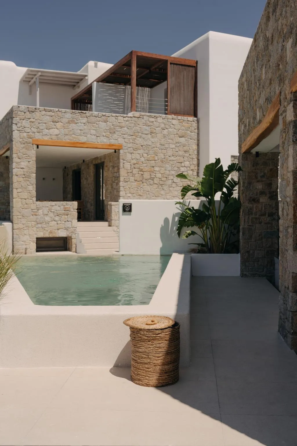 SUITE TWO BEDROOMS WITH PRIVATE POOL Room, Bard De Sol, Mykonos