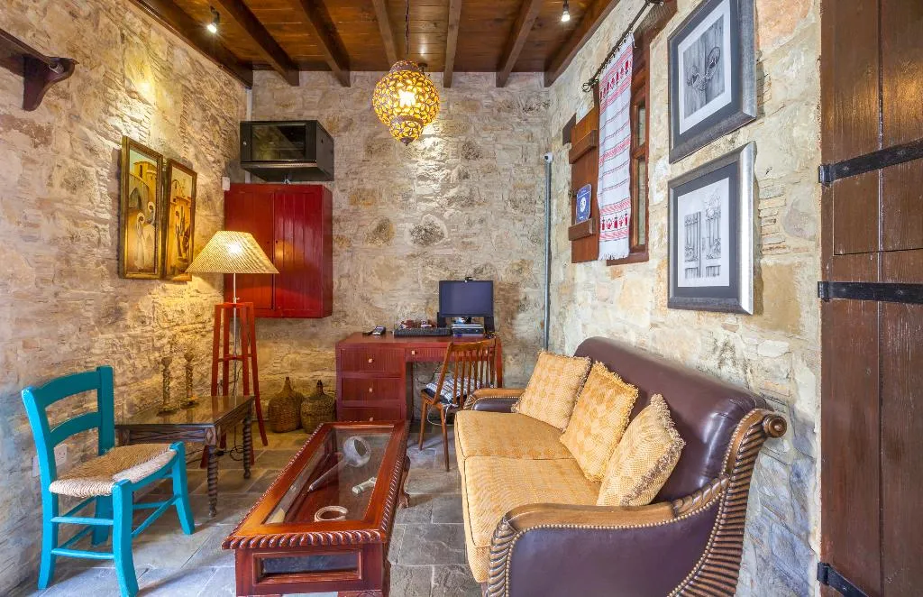 Lobby, Oinoessa Traditional Boutique Houses, Cyprus