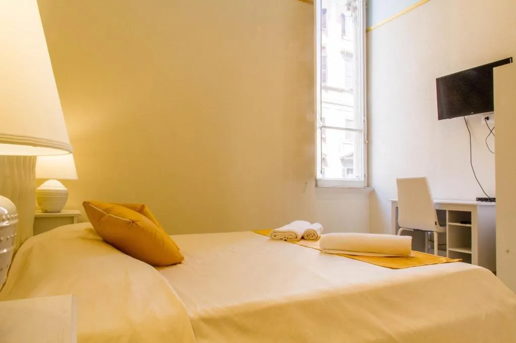 Room, Magister, Rome