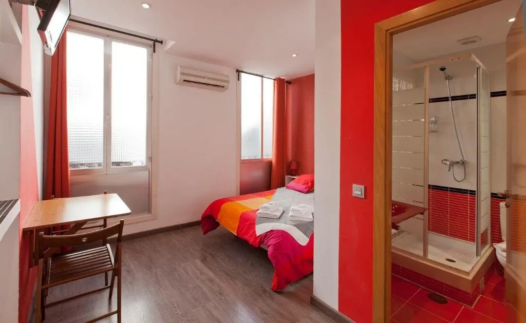 General view, Hostal Abril, Madrid