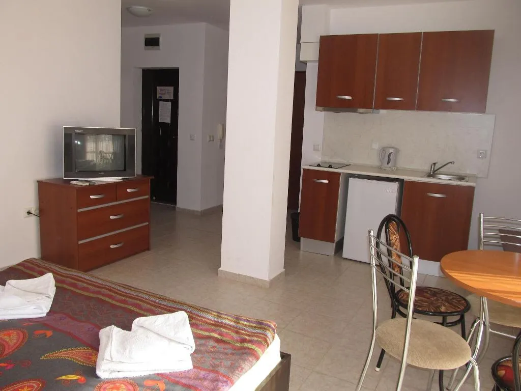 Room, Aparthotel Cote Da Zure, Bourgas