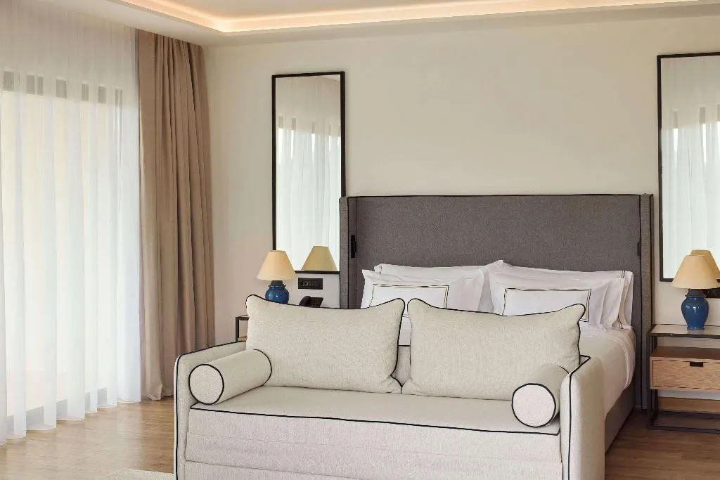 SUITE WITH PRIVATE POOL Room, Melia Durres Albania, Durres