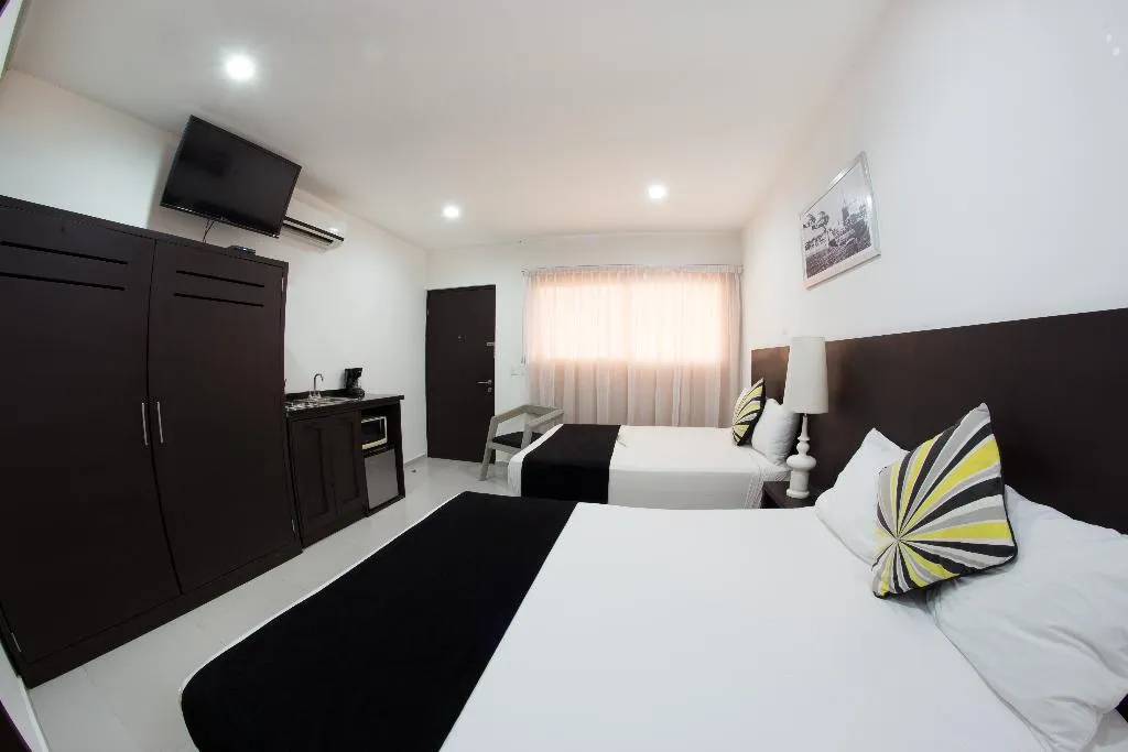 QUADRUPLE PREMIUM Room, KLR St Martin Boutique by Sercotel, Playa Del Carmen