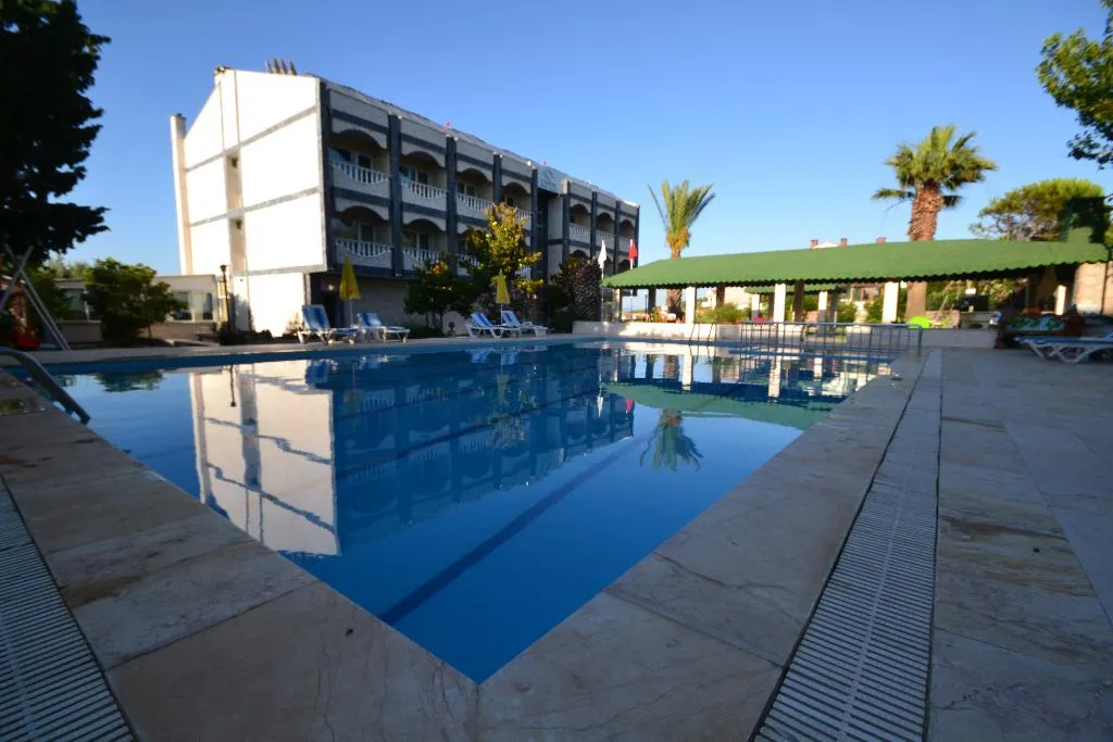 DOUBLE POOL VIEW Room, Cunda Basel Hotel, Izmir