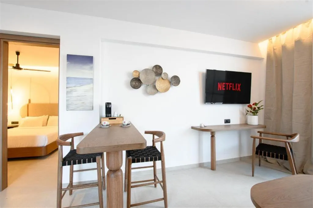 SUITE WITH JACUZZI Room, Vaya Suites, Crete