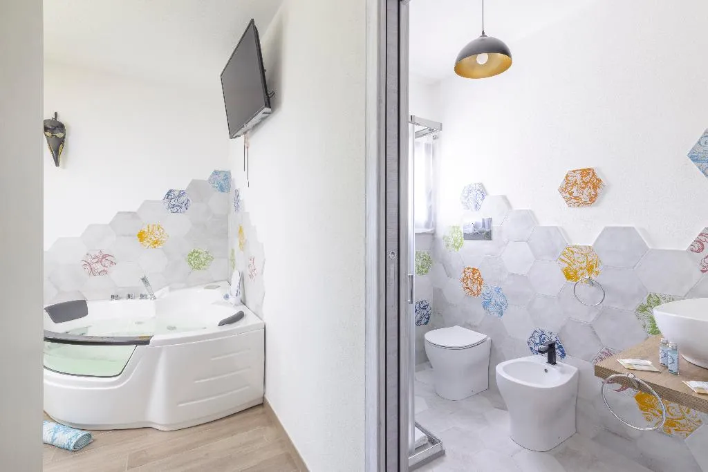 JUNIOR SUITE ONE BEDROOM ONE BATHROOM Room, Agua Dorada Boutique, Olbia