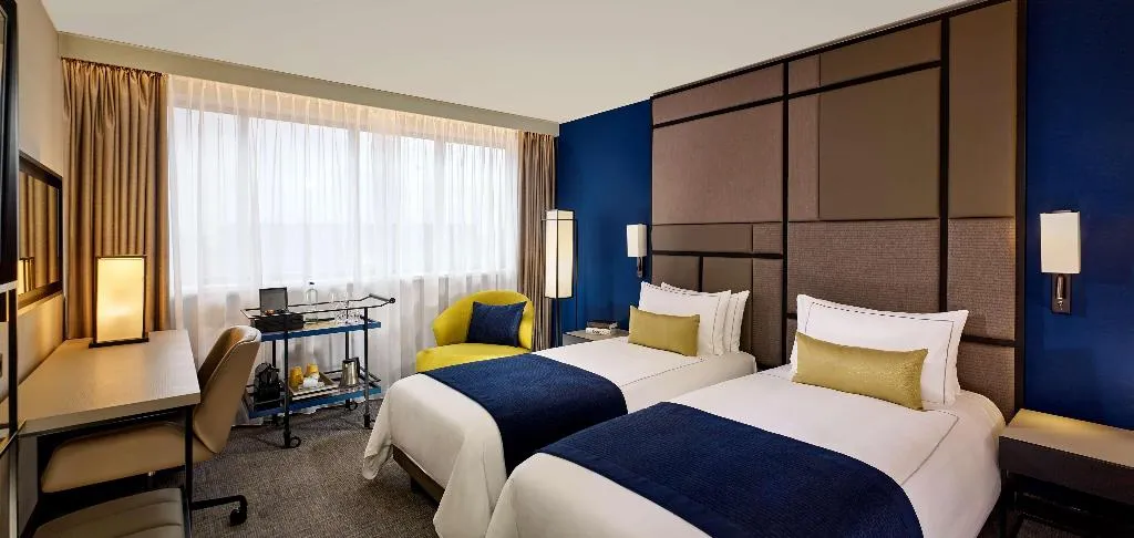 TWIN EXECUTIVE Room, Park Plaza Utrecht, Amsterdam