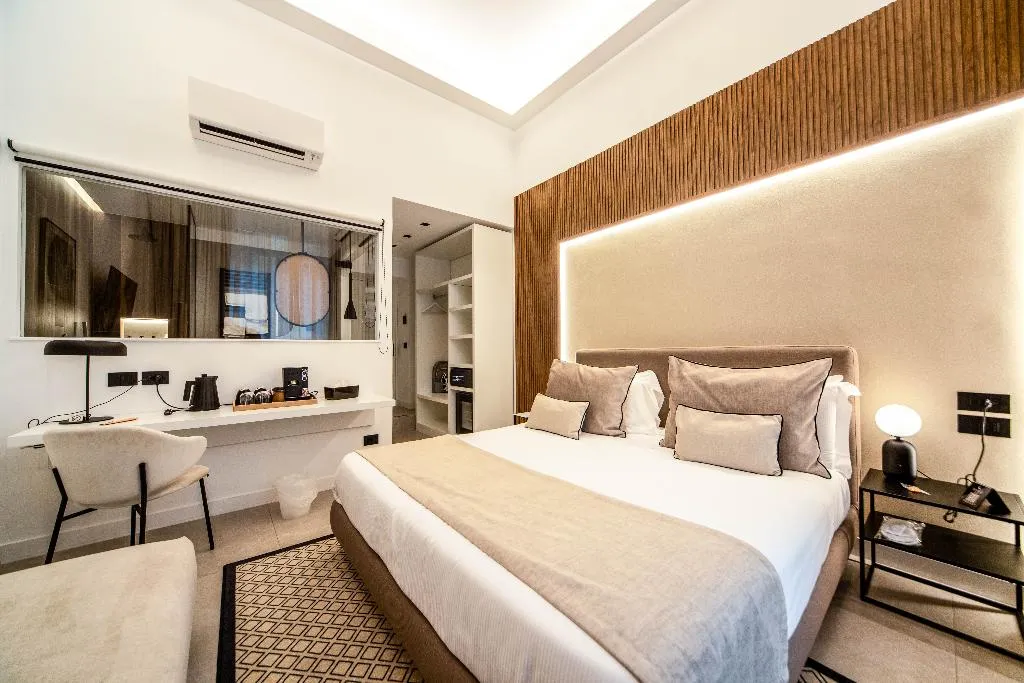 DOUBLE SUPERIOR Room, Mamalu Studios And Suites, Naples