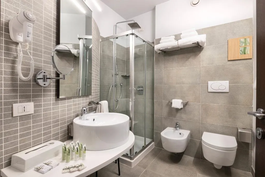 DOUBLE SINGLE USE PREMIER Room, GHV Hotel & Spa, Venice