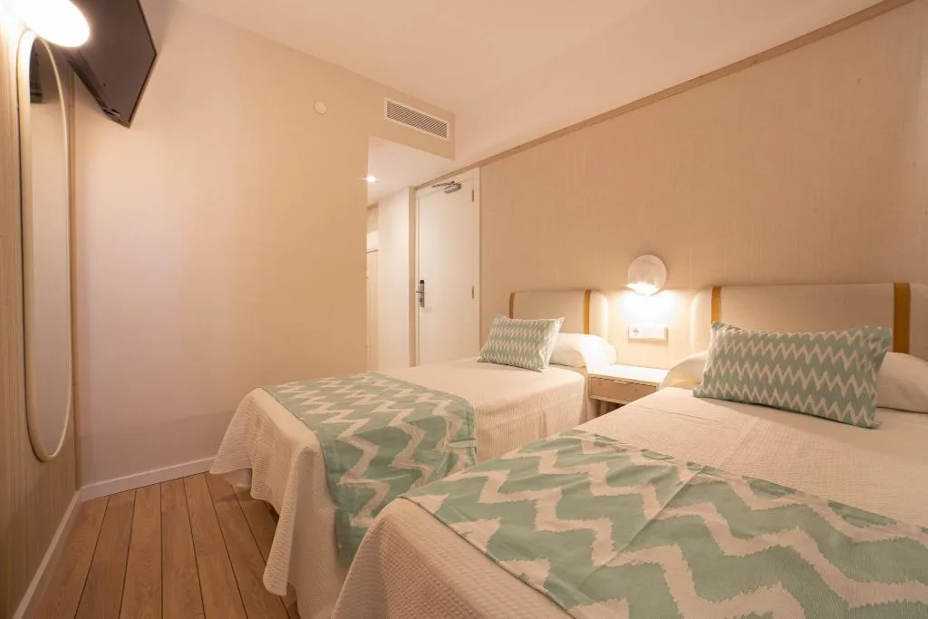 Room, Ambassador Playa II, Costa Blanca