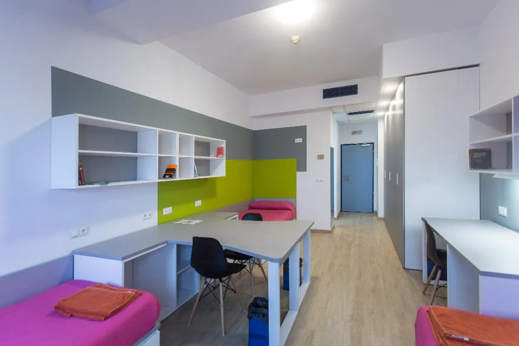 Room, Albergue Juvenil Colegio Mayor Galileo Galilei, Valencia