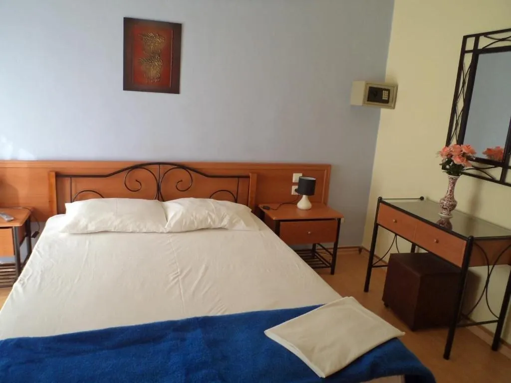 Room, Rea Hotel, Rhodes