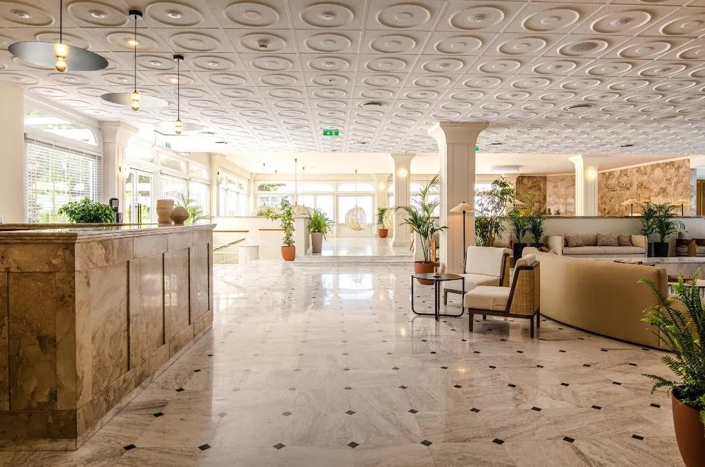Lobby, Brown Beach Chalkida Resort, Athens