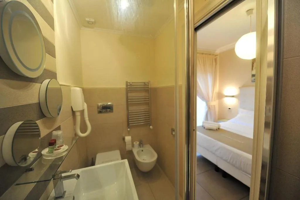 Room, B&B Roof Garden Zaccardi, Rome