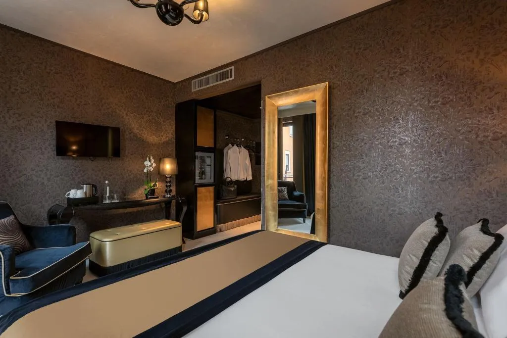 Room, Carnival Palace, Venice
